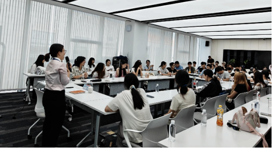 Quangong Co., Ltd.를 방문하여 지능형 벽돌 제작의 비밀을 알아보세요.